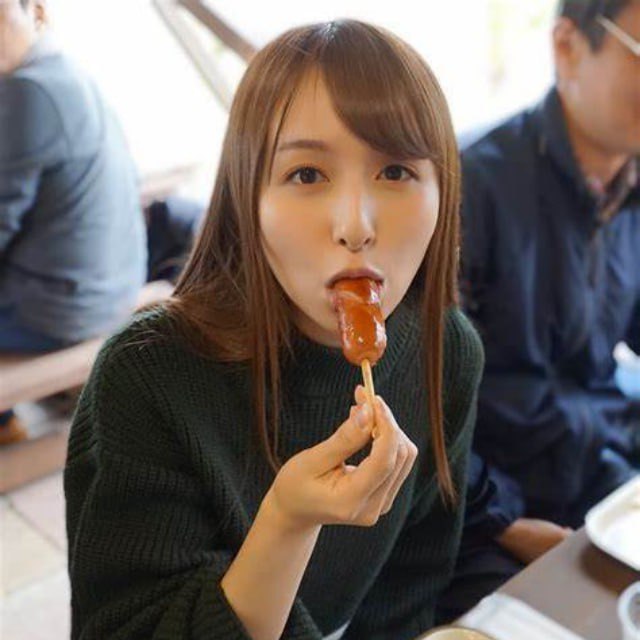 娇妻粉嫩被两个黑人前后夹击小说メイリン モデルコレ18🈲高清在线观看